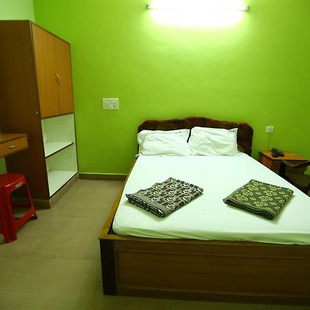 Abirami Residency Hotel Tirukkadaiyur Eksteriør billede