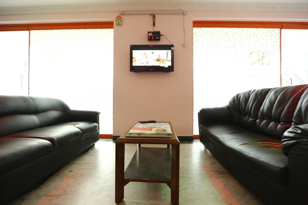 Abirami Residency Hotel Tirukkadaiyur Eksteriør billede