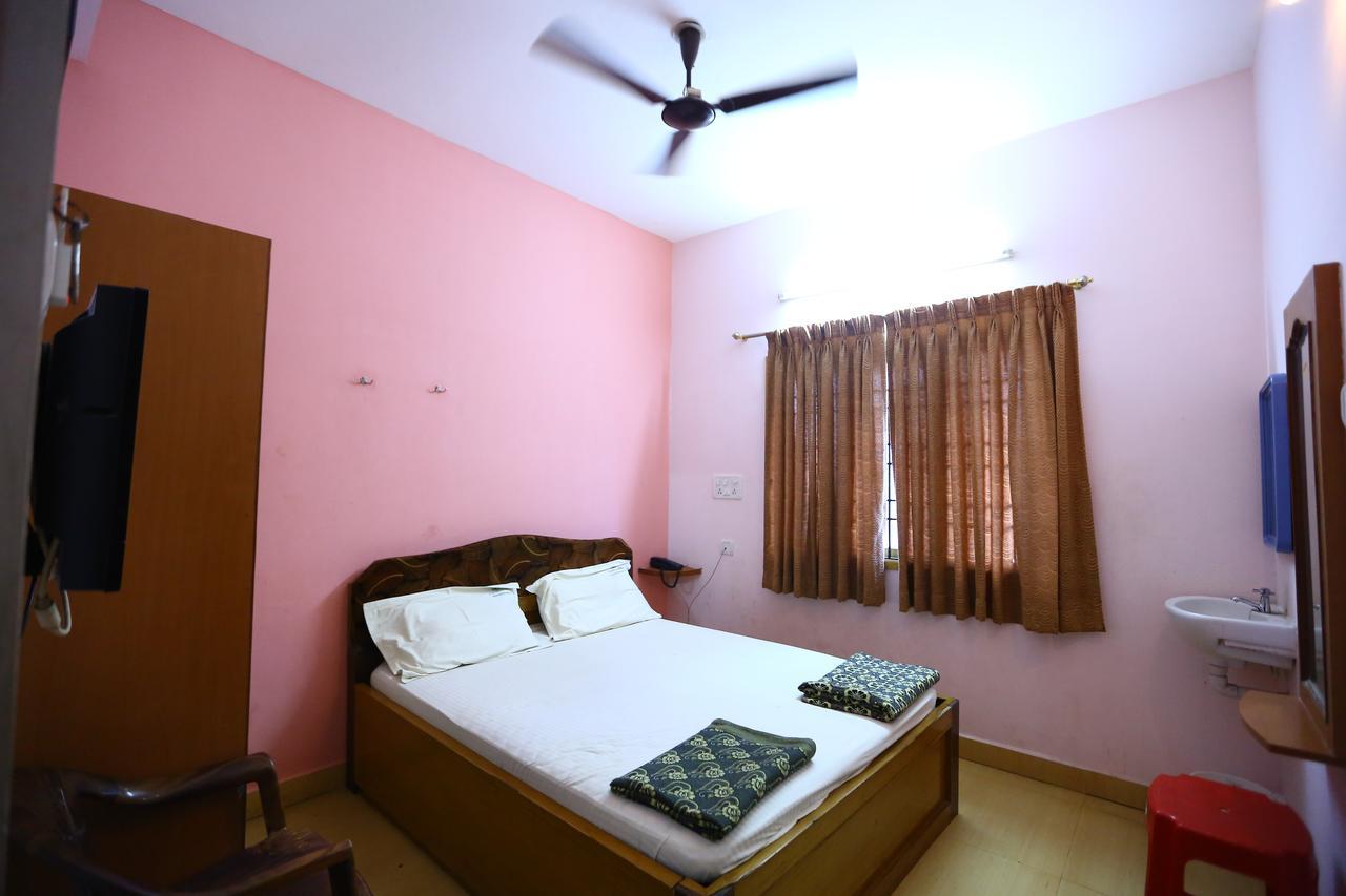 Abirami Residency Hotel Tirukkadaiyur Eksteriør billede