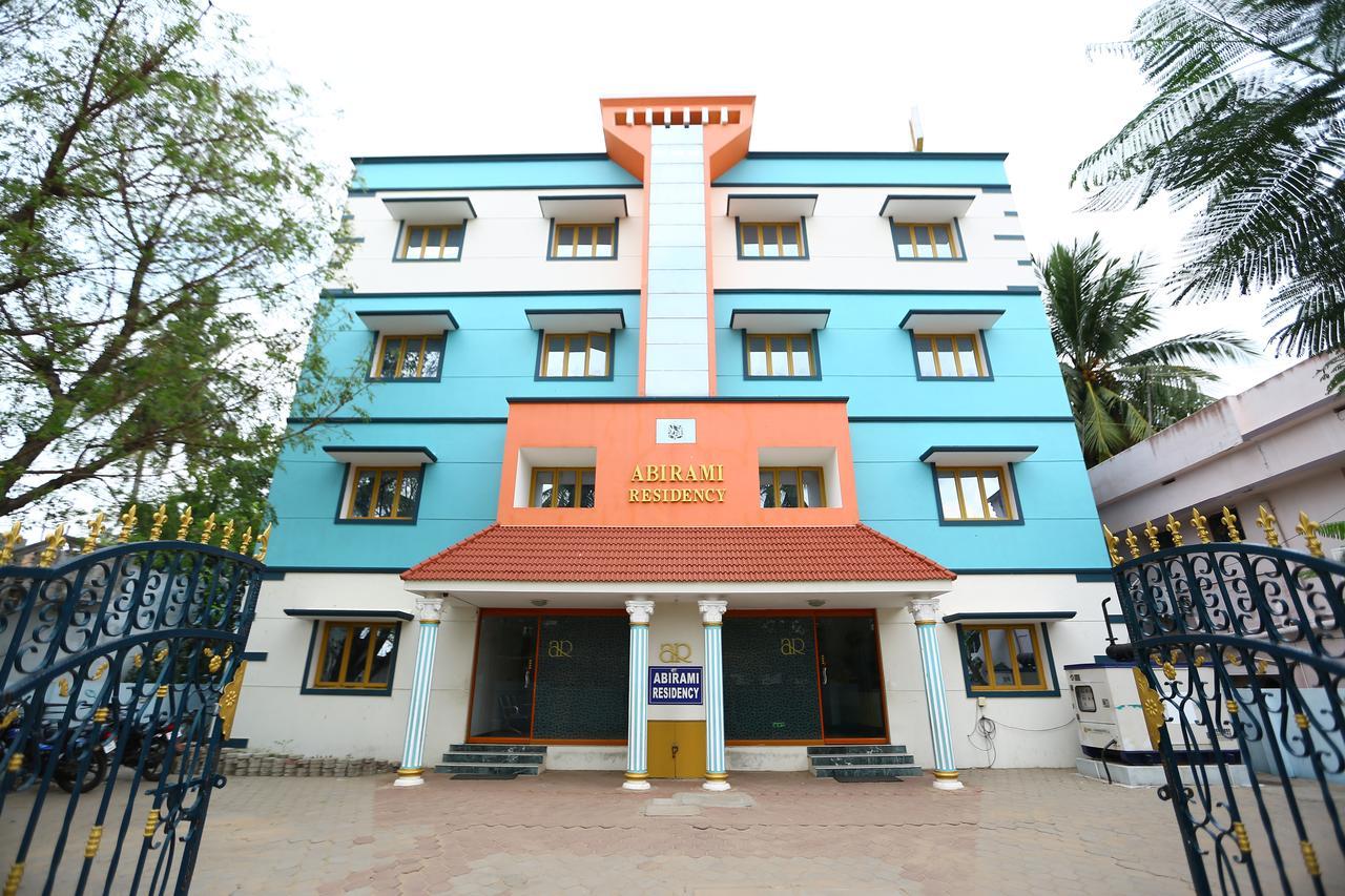Abirami Residency Hotel Tirukkadaiyur Eksteriør billede